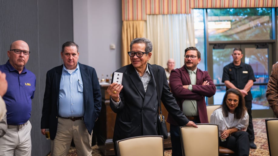Gallery photo 10 of Aaron Baca Magician