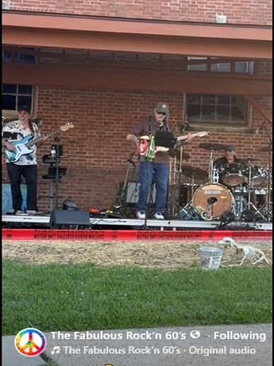 Gallery photo 2 of Professional Drummer