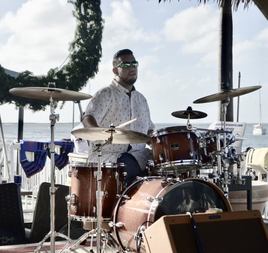 Gallery photo 3 of Professional Drummer Sessions/Touring