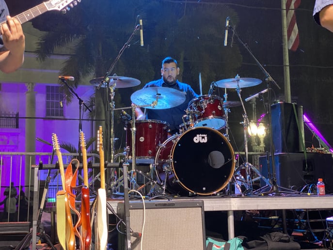 Gallery photo 5 of Professional Drummer Sessions/Touring