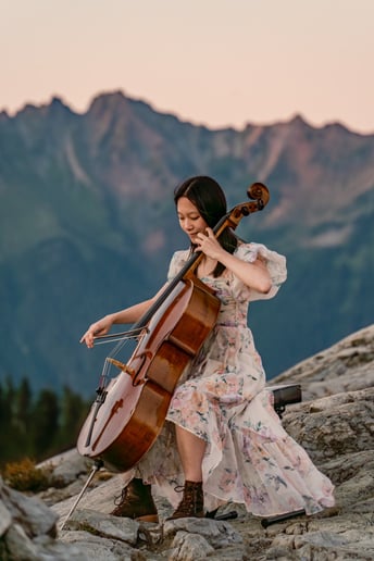 Gallery photo 2 of Professional Event Cellist