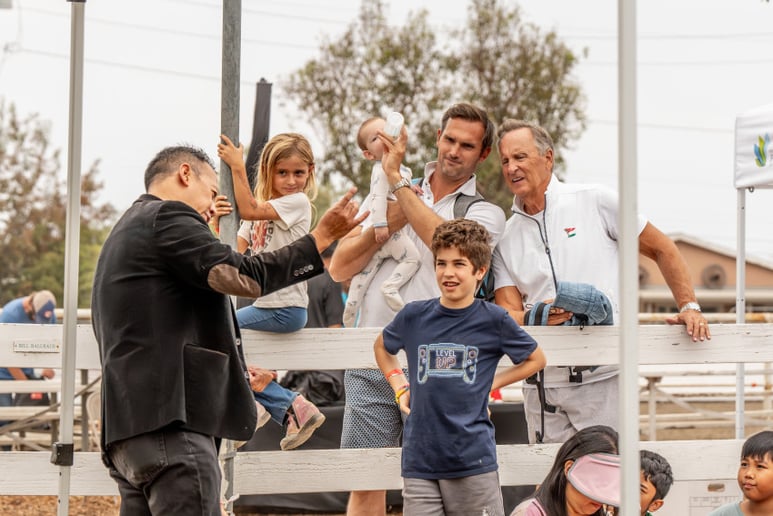 Gallery photo 3 of Professional Magician Alex Kazaam