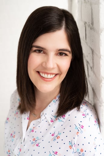 Gallery photo 3 of Professional female voice acting