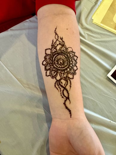 Gallery photo 10 of Professional Henna Artist