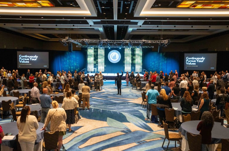 Gallery photo 1 of Jovan Glasgow - Top Ranked Motivational Keynote Speaker
