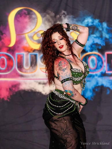 Gallery photo 3 of Professional Raqs Sharqi/Belly Dancer