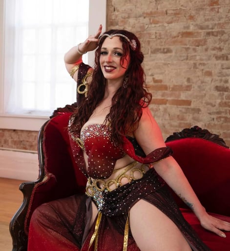 Gallery photo 8 of Professional Raqs Sharqi/Belly Dancer