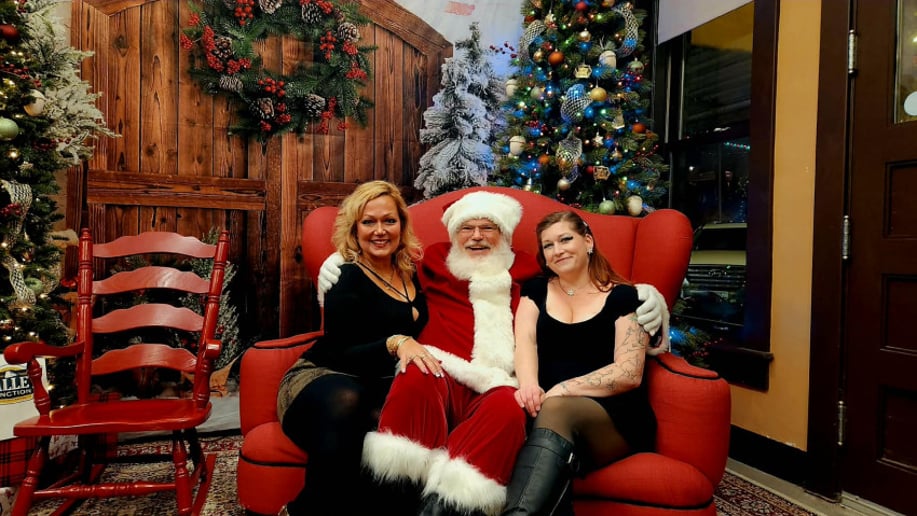 Gallery photo 6 of Professional Real Beard, Santa Glen