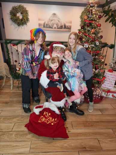 Gallery photo 2 of Professional Santa Claus Kenney