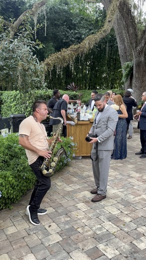 Gallery photo 12 of Professional Saxophonist