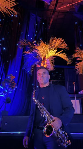 Gallery photo 1 of Professional Saxophonist