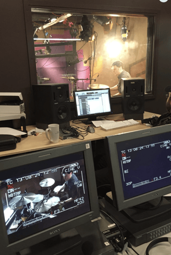 Gallery photo 9 of Professional Session Drummer