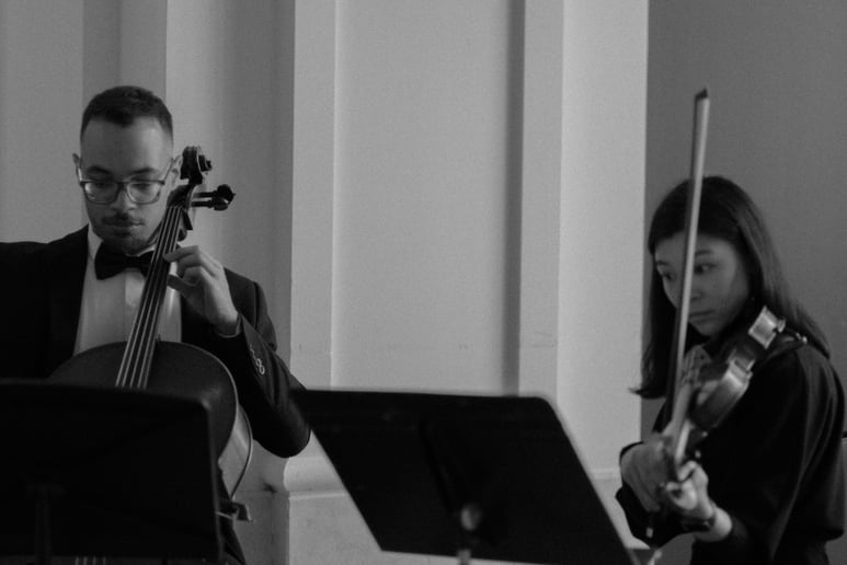 Gallery photo 1 of Cincy Strings - Professional Live Music