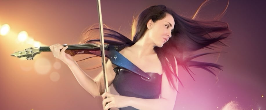 Gallery photo 1 of Professional Violinist Sila