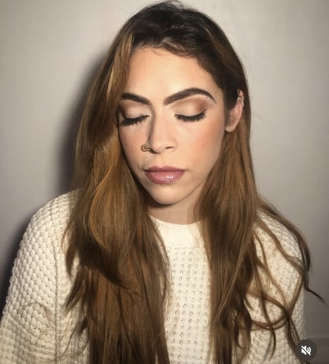 Gallery photo 3 of Professional Makeup Artist