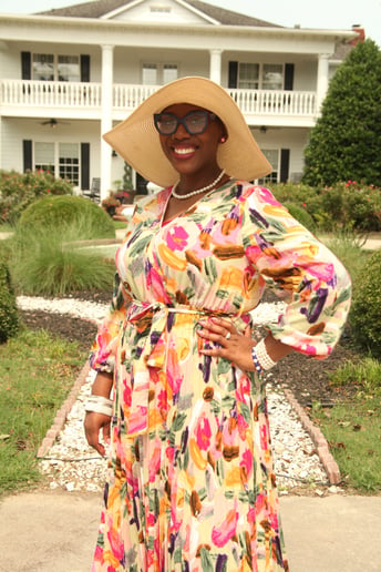 Gallery photo 2 of Psalmist/ Worship Leader