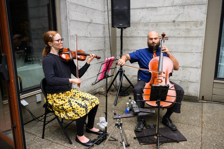Gallery photo 1 of Lepard String Duo