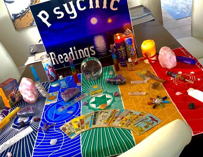 Gallery photo 5 of Psychic Angel