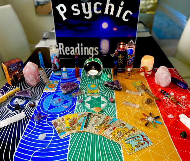 Gallery photo 1 of Psychic Angel
