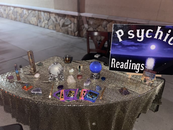Gallery photo 7 of Psychic Angel