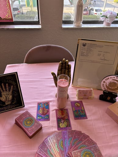 Gallery photo 2 of Psychic Angel Tarot Reader