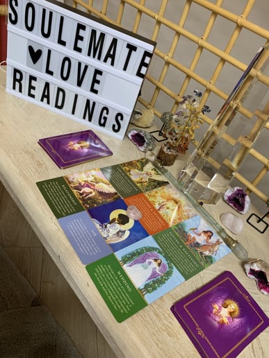 Gallery photo 1 of Psychic Astrology, Tarot Card Readings