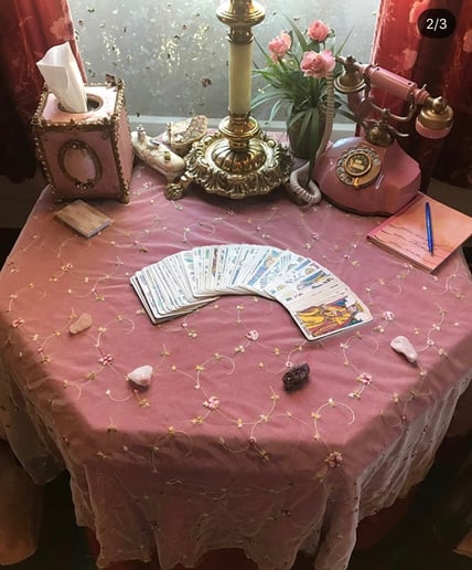 Gallery photo 8 of Psychic Gina