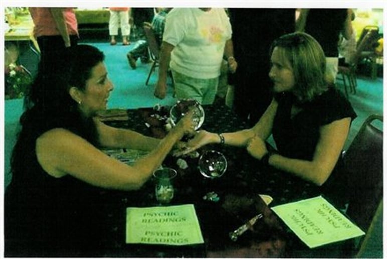 Gallery photo 1 of Psychic Impressions/Lori Flurchick