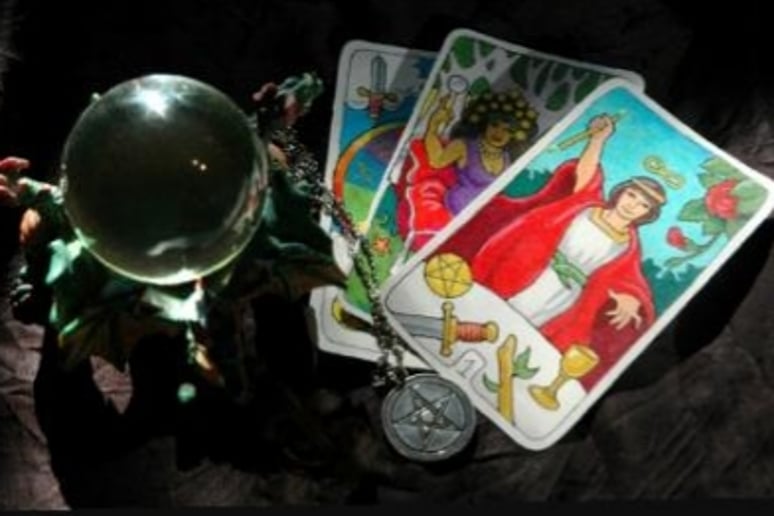 Gallery photo 3 of Psychic Impressions/Lori Flurchick