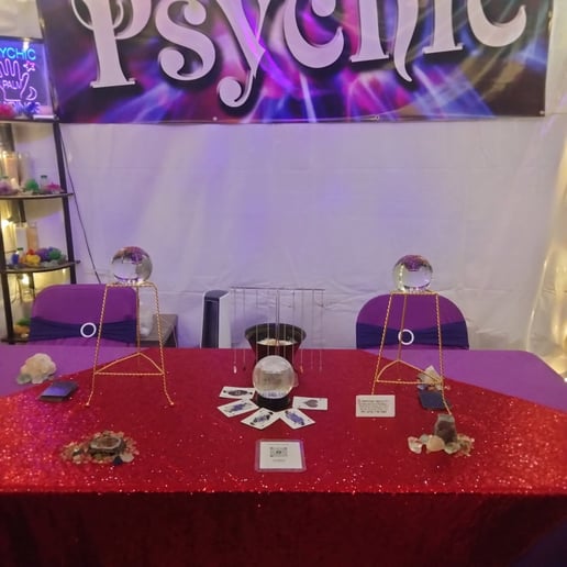 Gallery photo 3 of Psychic Marlaina