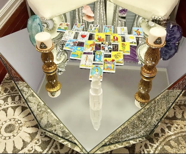Gallery photo 6 of Psychic Reader & Advisor Mandy