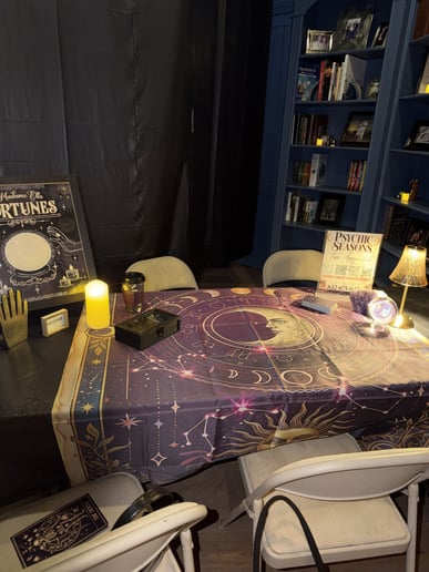 Gallery photo 4 of Psychic Seasons