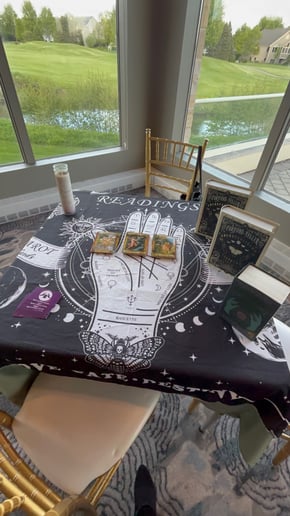 Gallery photo 2 of Psychic Readings by Gabriella