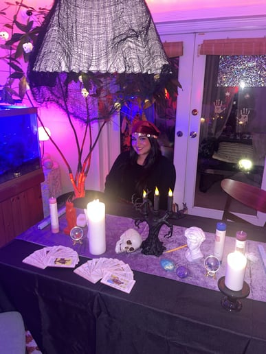 Gallery photo 3 of Psychic Readings