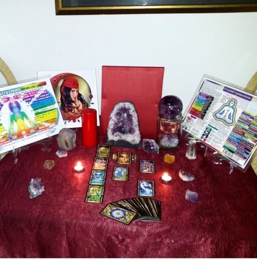 Gallery photo 3 of Psychic Theresa