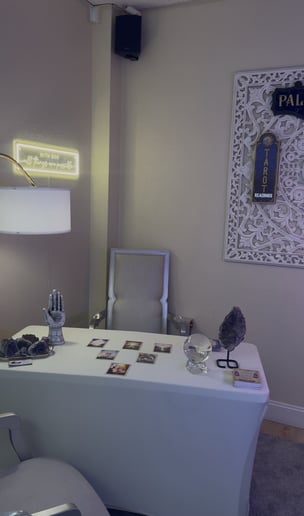 Gallery photo 1 of Psychic Visionary Natalie ✨🔮🧘‍♀️