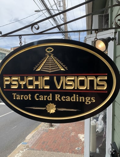 Gallery photo 5 of Psychic Visions by Tiffany