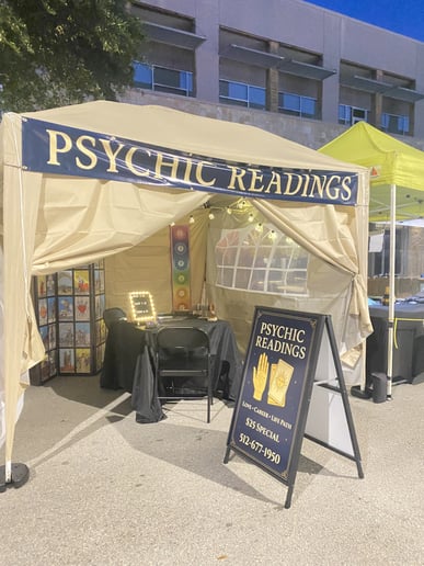 Gallery photo 5 of PsychicNicole