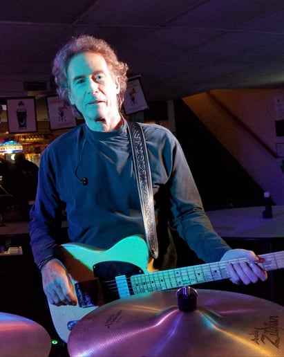 Gallery photo 1 of Paul Taken Music