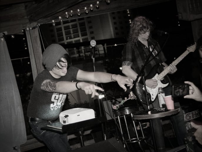 Gallery photo 3 of Punky Bluester