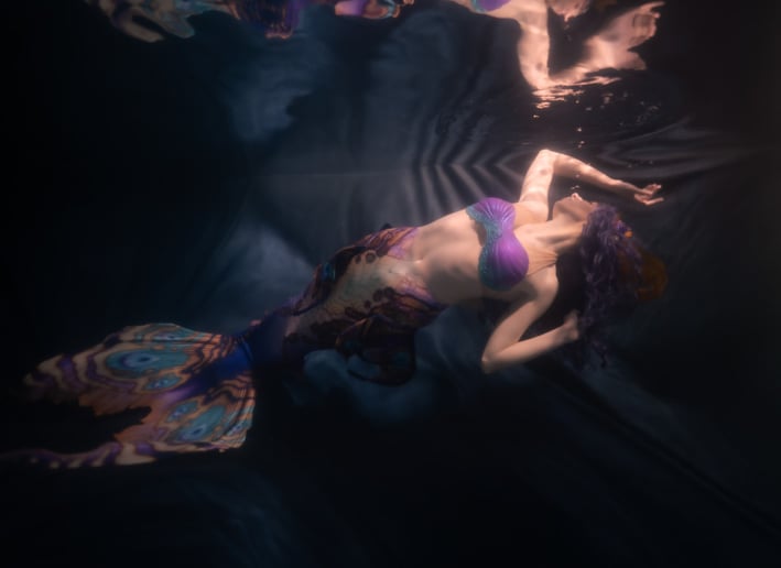 Gallery photo 10 of Purple Desert Siren
