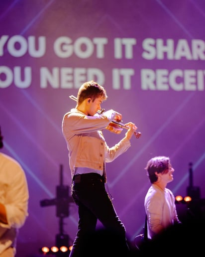 Gallery photo 6 of Pursuing JC