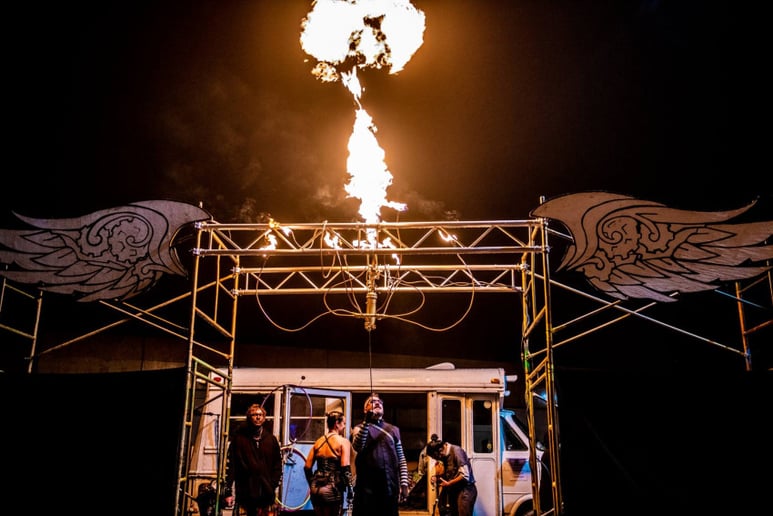 Gallery photo 3 of Pyro Circus