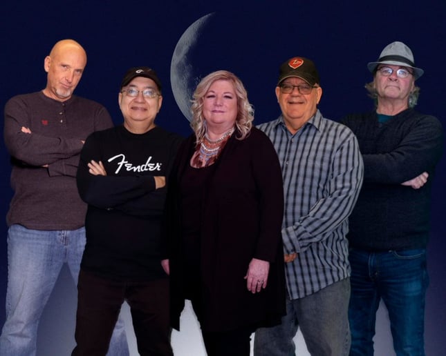 Gallery photo 5 of Quarter Moon Band