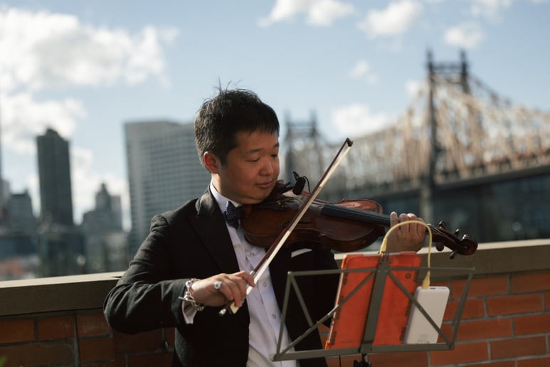 Gallery photo 70 of Xinou Wei Strings