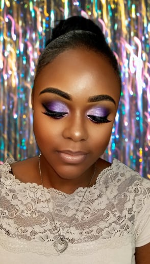 Gallery photo 4 of Queen of the Glammed