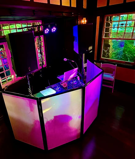 Gallery photo 17 of DJ Queen Entertainment Group LLC