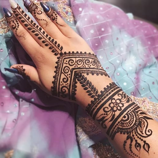 Gallery photo 6 of Awakened Henna