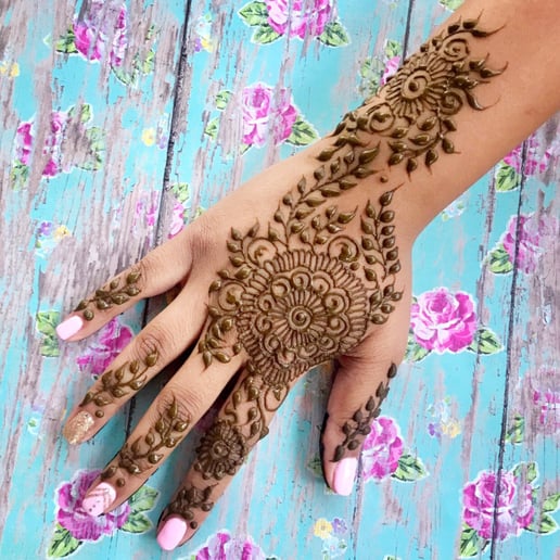 Gallery photo 1 of Awakened Henna