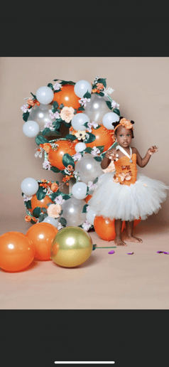 Gallery photo 3 of QueenZee Balloon Creations & More